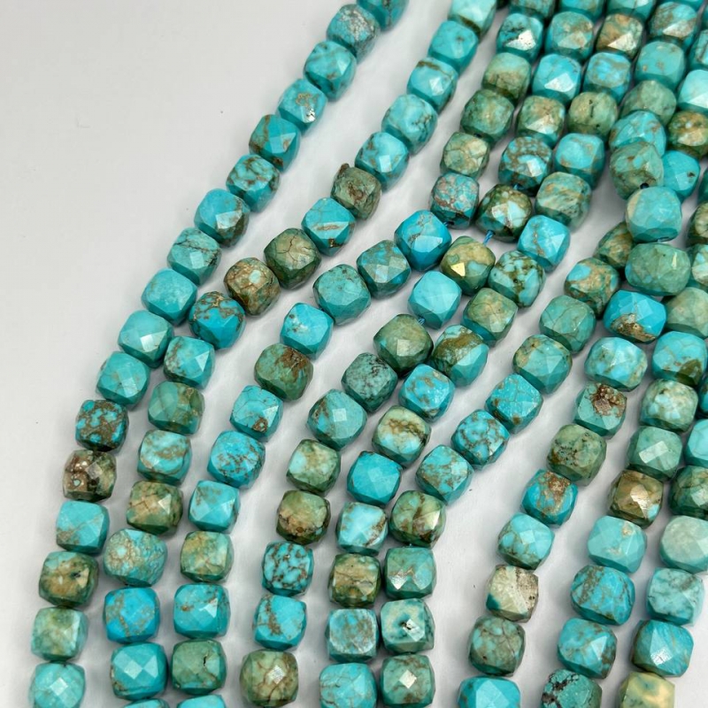 Турквенит кубик размер 8мм натуральный камень